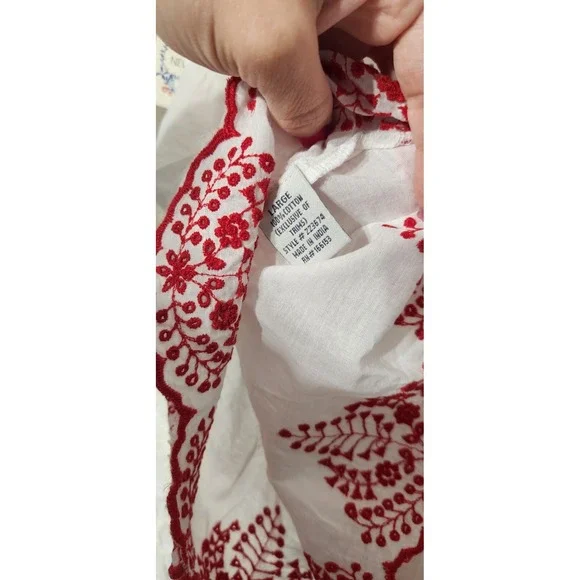 POOF New York Peasant Top Womens L Embroidered Smocked Bell Sleeves Cottage NWT - Picture 5 of 8